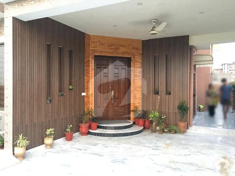 1 Kanal Furnished House For Sale