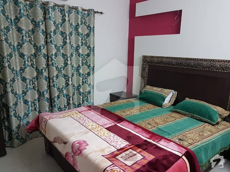 10 Marla Fully Furnished House Ideal Location For Rent In Bahria Town Lahore