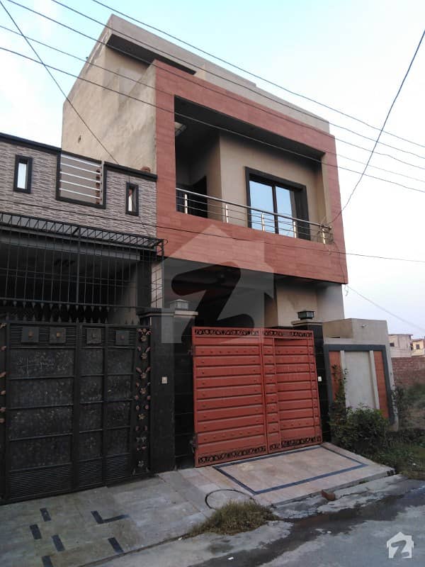 الرحمان گارڈن فیز 2 الرحمان گارڈن لاہور میں 3 کمروں کا 3 مرلہ مکان 48 لاکھ میں برائے فروخت۔