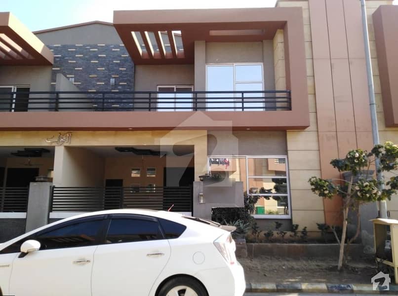 خیابانِ گارڈنز فیصل آباد میں 5 مرلہ مکان 1.2 کروڑ میں برائے فروخت۔