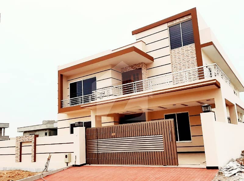 Brand New Double Unit Beautiful House 6 Bed 8 Bath