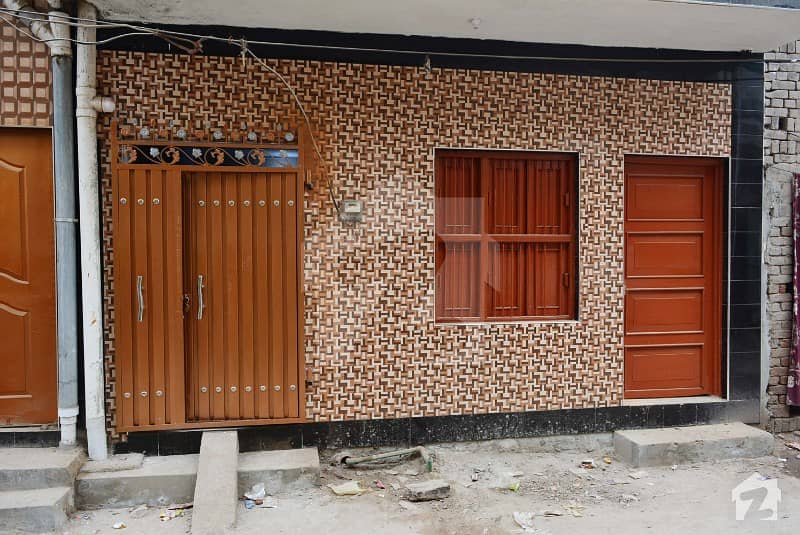 سرگودھا - سلاں والی روڈ سرگودھا میں 4 کمروں کا 2 مرلہ مکان 40 لاکھ میں برائے فروخت۔