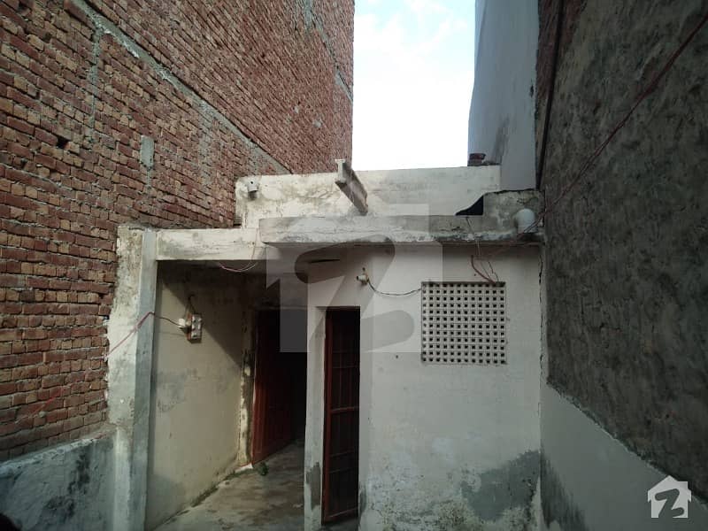لدھڑ بیدیاں روڈ لاہور میں 1 کمرے کا 3 مرلہ مکان 25 لاکھ میں برائے فروخت۔