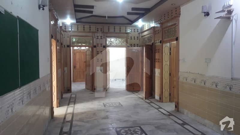 16 Bed  House Is Available For Rent  In Old Bara Road