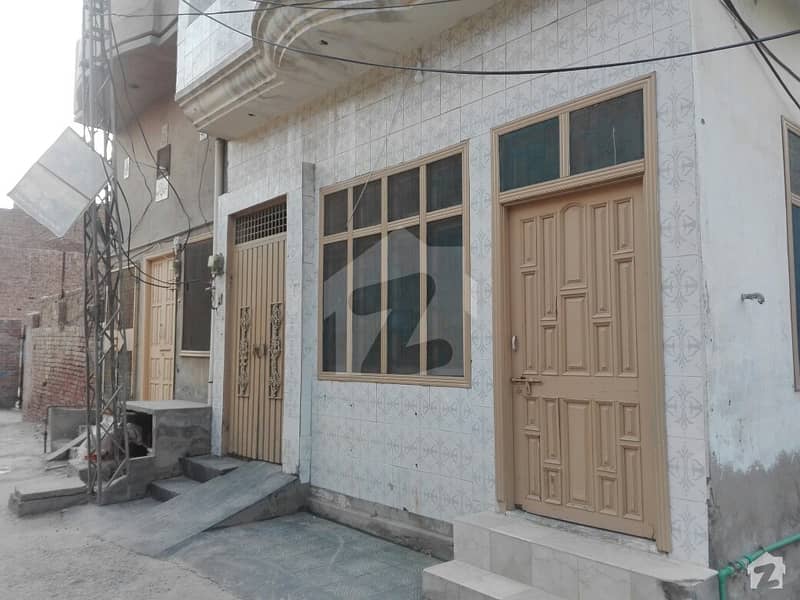 افغان آباد 1 افغان آباد فیصل آباد میں 2 مرلہ مکان 18 ہزار میں کرایہ پر دستیاب ہے۔