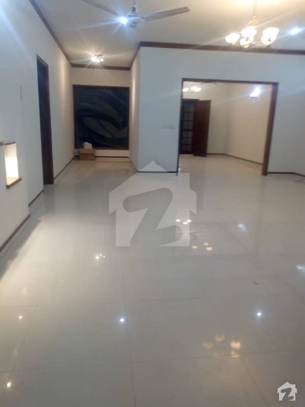 Slightly Used 2 Unit Bungalow For Rent 500 Yard Phase 8 DHA Karachi