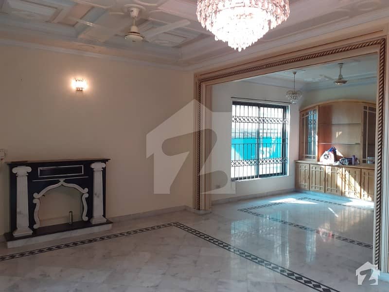 F-11 , 500 Syd , Corner House Ground Portion  , 2 Bed Rooms With Stylish Attached Bath