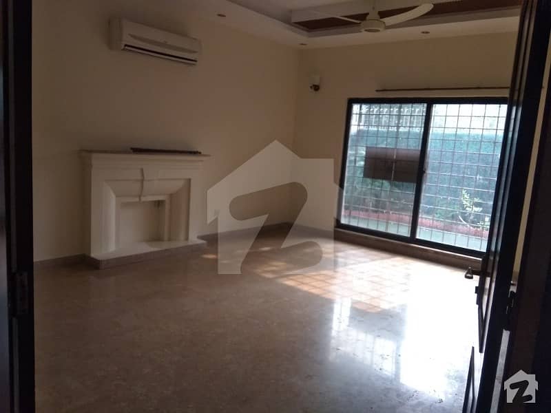 Al Noor Offer One Kanal House For Rent In Cannt