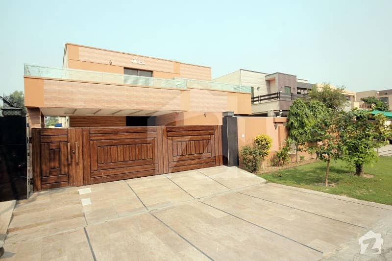 ڈی ایچ اے فیز 5 ڈیفنس (ڈی ایچ اے) لاہور میں 5 کمروں کا 1 کنال مکان 4.7 کروڑ میں برائے فروخت۔