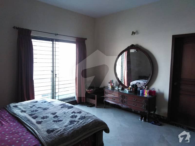 One Kanal Upper Portion For Rent Dha Lahore