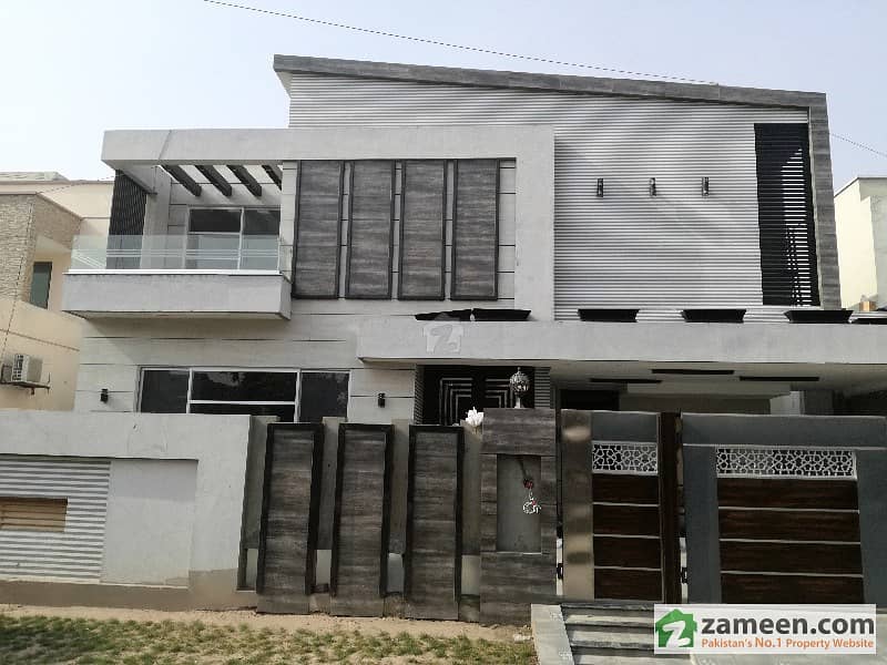 1 Kanal Designer Bungalow For Sale In Valencia Town Lahore