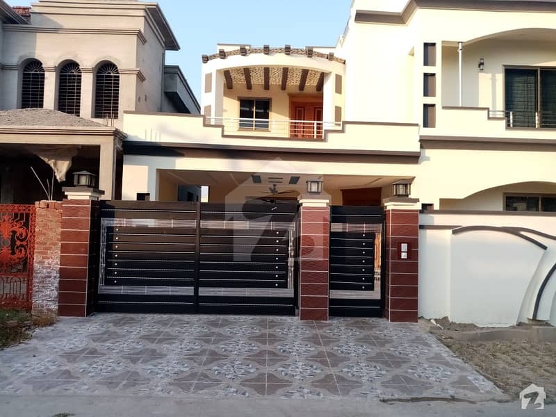House Is Available For Sale In DC Colony