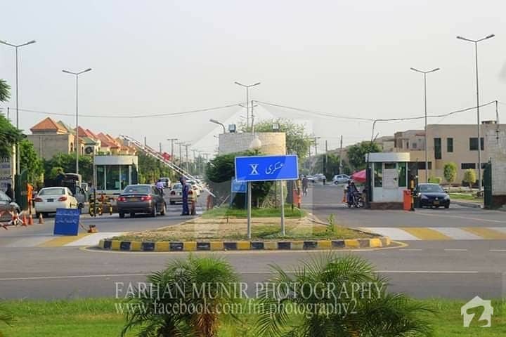 10 Marla House For Sale In Askari 10 Lahore Cantt