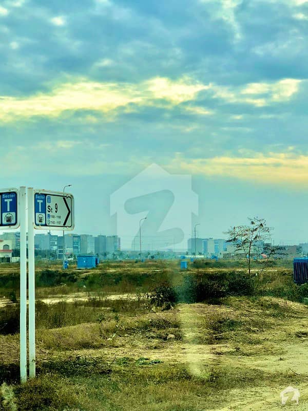 One Kanal Road Level Ideal Plot For Sale At 206 Lac
