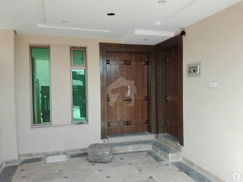 House Is Available For Sale In Gulraiz Housing Scheme