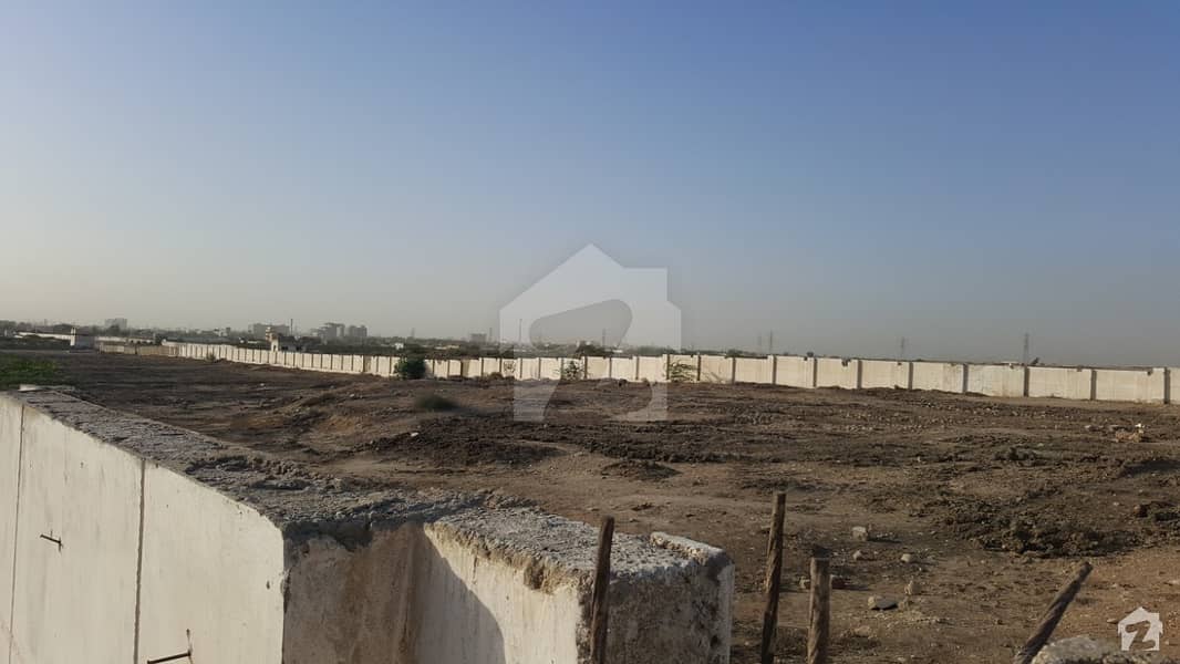 240 Sq Yard Plot Available For Sale