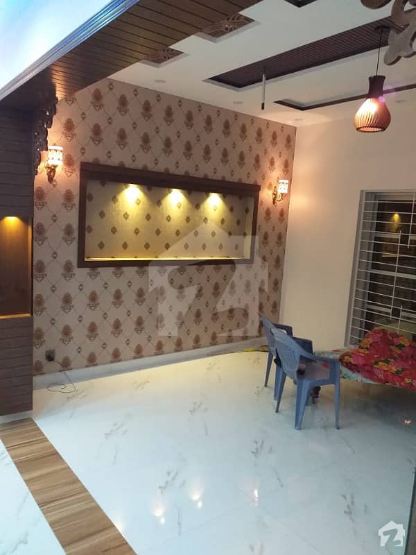 Beautiful 1 Kanal House Is Ready For Rent And Location Is Really Awesome