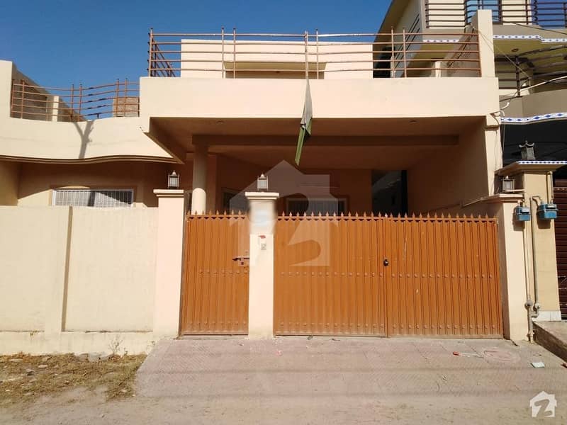 10 Marla Single Storey House Available For Rent In Mujahid Town Multan