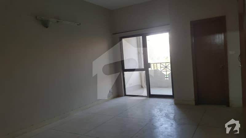 Flat For Sale In F-11 Islamabad