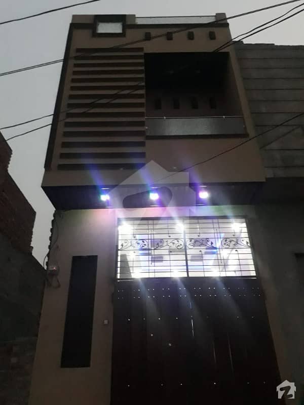 کینال پوائنٹ ہاؤسنگ سکیم ہربنس پورہ لاہور میں 3 کمروں کا 3 مرلہ مکان 55 لاکھ میں برائے فروخت۔