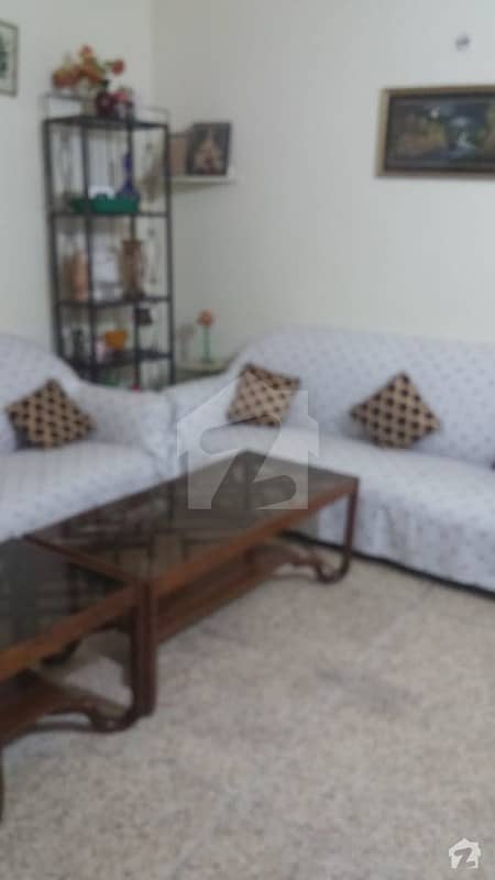 اعوان ٹاؤن لاہور میں 4 کمروں کا 7 مرلہ مکان 1.1 کروڑ میں برائے فروخت۔