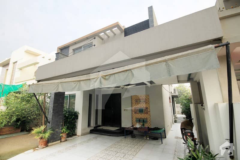 ڈی ایچ اے فیز 5 ڈیفنس (ڈی ایچ اے) لاہور میں 4 کمروں کا 12 مرلہ مکان 3.1 کروڑ میں برائے فروخت۔