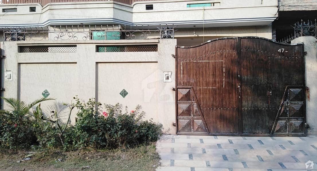 حیات آباد فیز 6 - ایف2 حیات آباد فیز 6 حیات آباد پشاور میں 7 کمروں کا 10 مرلہ مکان 3.4 کروڑ میں برائے فروخت۔