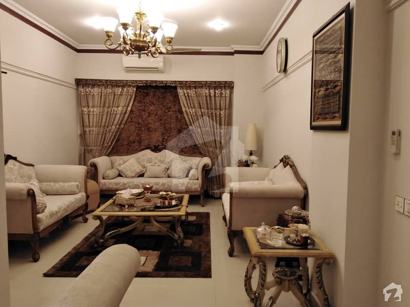 ایس ایم سی ایچ ایس ۔ سندھی مسلم سوسائٹی جمشید ٹاؤن کراچی میں 3 کمروں کا 10 مرلہ فلیٹ 3 کروڑ میں برائے فروخت۔