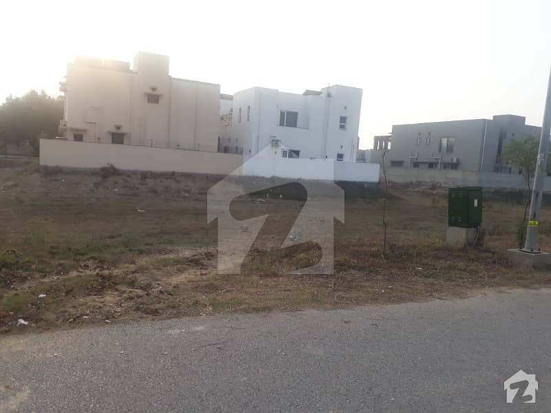 Dha Phase 8 Park View Block  B 1 Kanal Prime Location 70ft Road Possession Available Plot For Sale