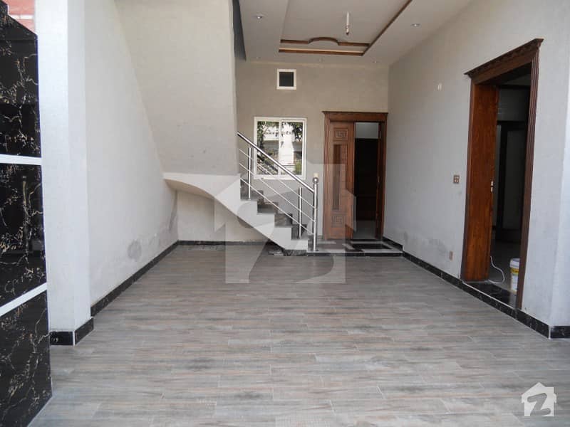 5 marla new house for rent in johar town
