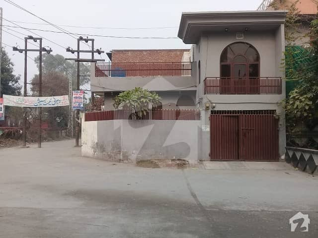 House For Sale - Hot Location - Near to Park Market Masjid - 30 Feet Road Road