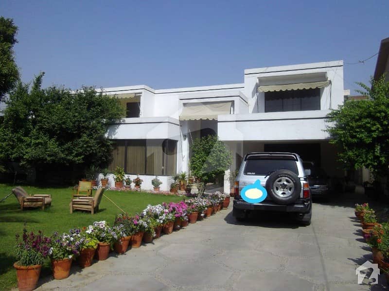 2 Kanal Bungalow For Sale At Prime Location Of Dha Phase 2