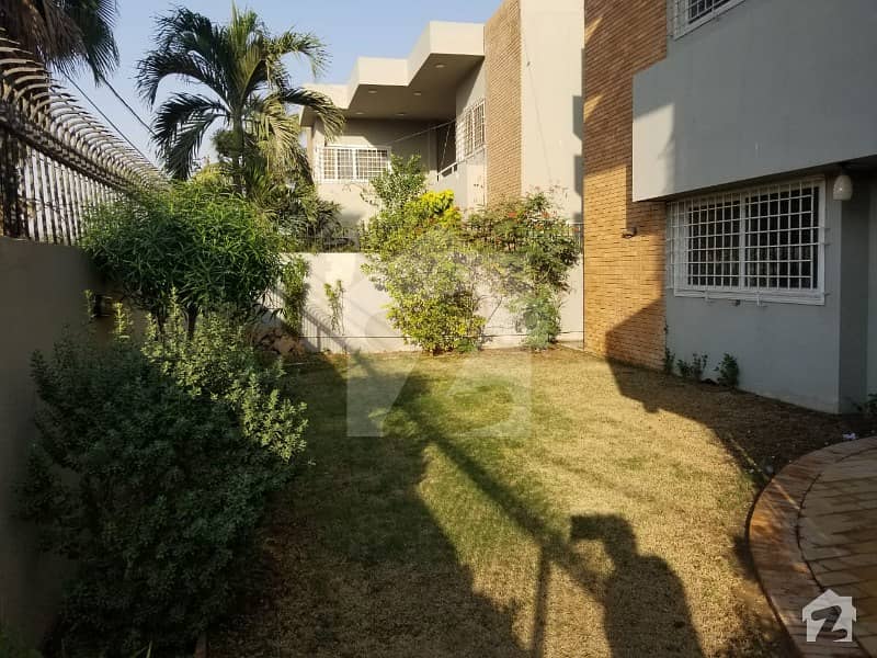 500 Sq Yards House For Rent In DHA Phase 4 Near Nisar Shaheed Park