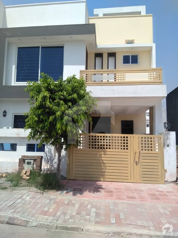 H 5 Marla Brand New House 2019 Built For Sale On Reasonable Price