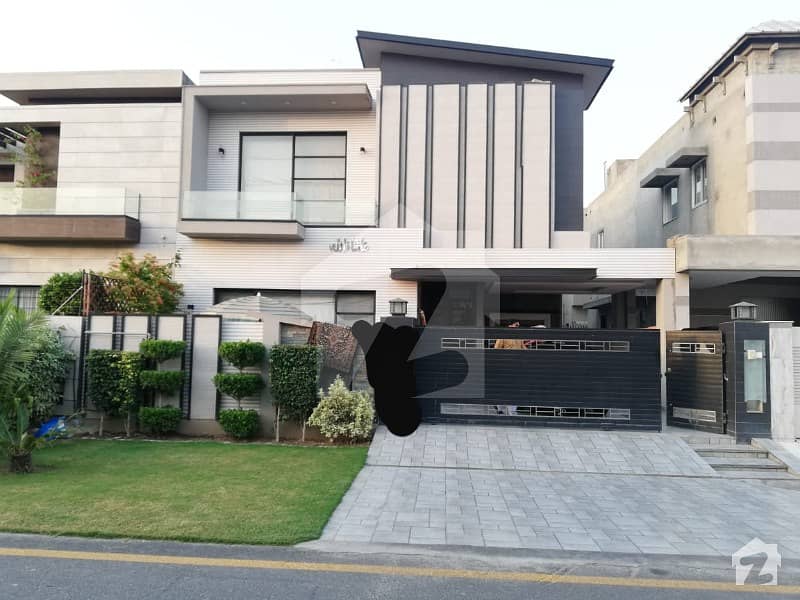 10 Marla Beautiful Modern Designed 2 Years Used House For Sale In Dha Phase 5 Lahore