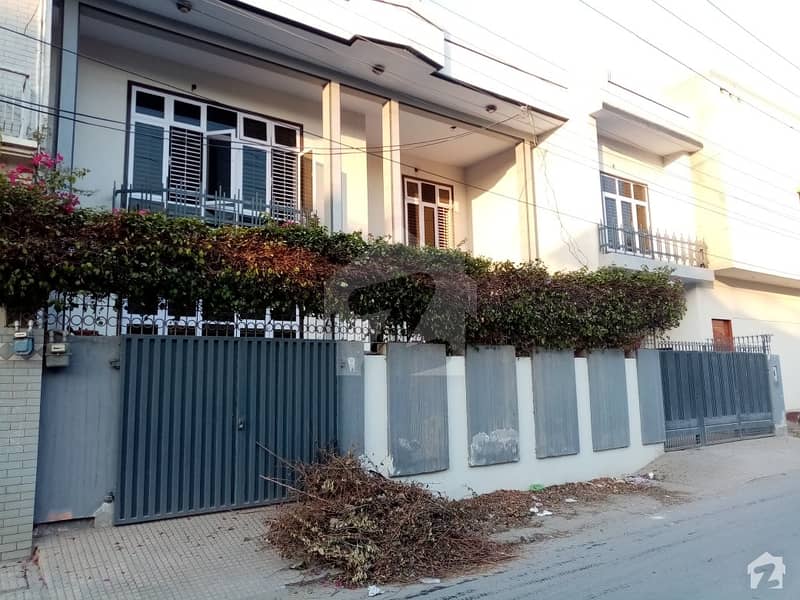 House Available For Sale In Officers Colony