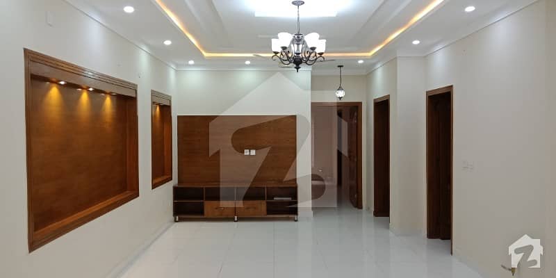 10 Marla Brand New House For Rent Bahria Town Phase 7