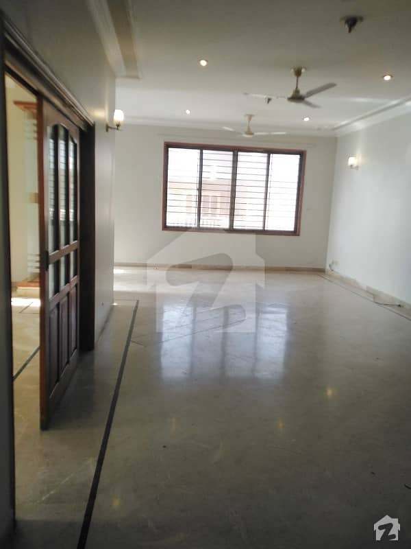 Upper Portion Available For Rent In Phase 6