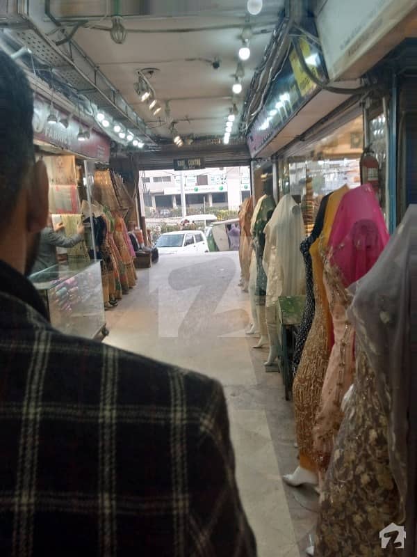 Shops in main murree road, Rabi center. Murree Road, Rawalpindi