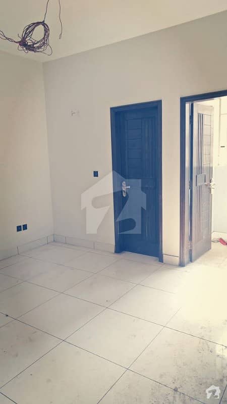 Apartment Is Available For Rent Manzoor Colony