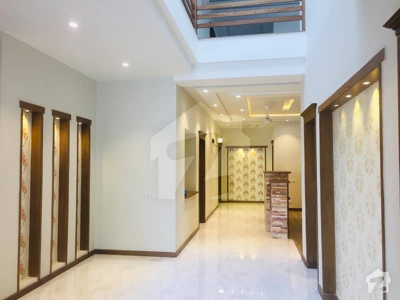 1 Kanal Single Unit Brand New House For Sale