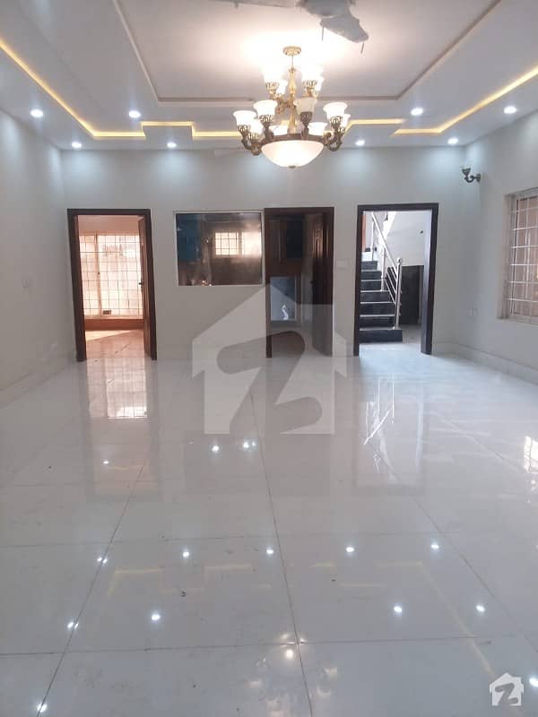 Bahria Town Phase 7 Corner House On Investor Rate Outclass Location With Perfect Quality Dream Location