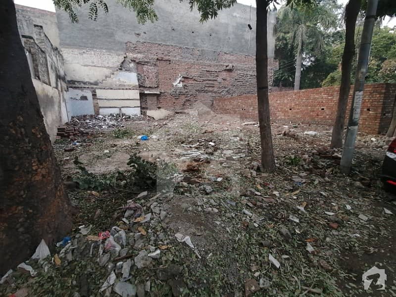 سمن آباد ۔ بلاک این سمن آباد لاہور میں 6 مرلہ رہائشی پلاٹ 1.32 کروڑ میں برائے فروخت۔