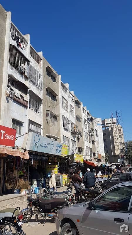 گلشنِ اقبال ٹاؤن کراچی میں 2 کمروں کا 4 مرلہ فلیٹ 50 لاکھ میں برائے فروخت۔