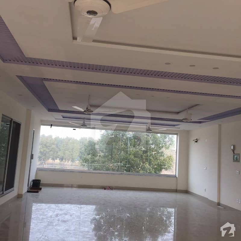 5 Marla 1st Office Hall For Rent In Bahria Town