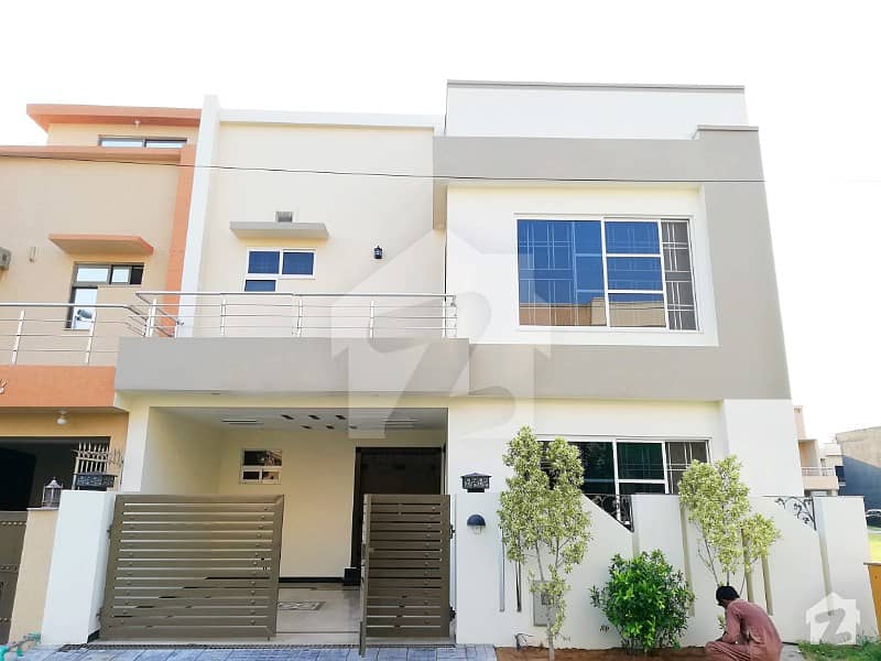 Stylish And Luxury House Is Available For Sale