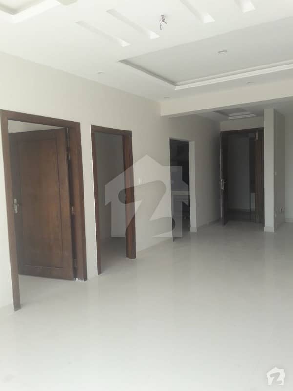 Two Bed Rooms For Sale 1600 SqFt