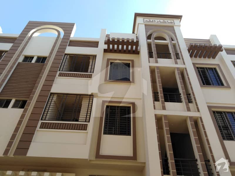 یونیورسٹی روڈ کراچی میں 3 کمروں کا 6 مرلہ مکان 36 ہزار میں کرایہ پر دستیاب ہے۔