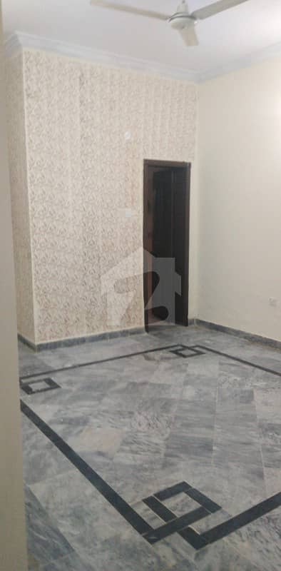 Kanal 3beds DD Tvl Ground Portion For Rent In Gulraiz Housing