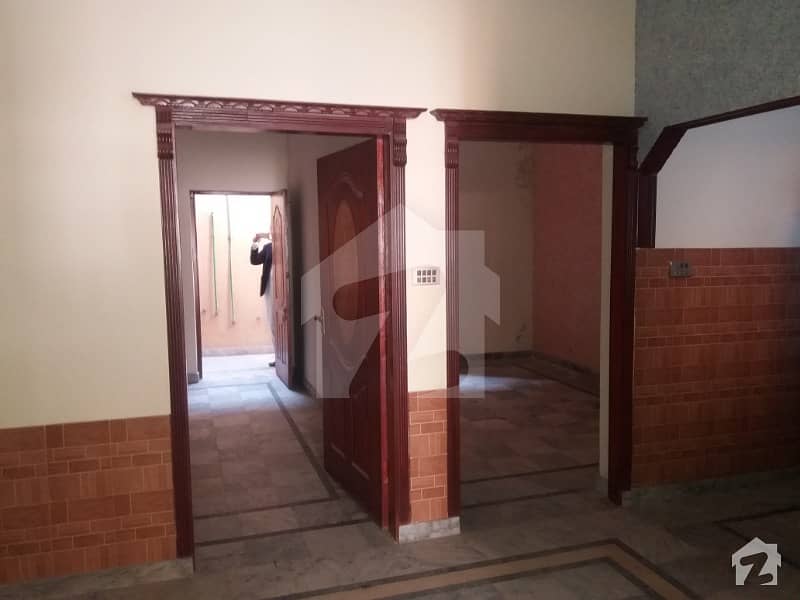کاہنہ پل اسلام آباد میں 2 کمروں کا 2 مرلہ مکان 28 لاکھ میں برائے فروخت۔